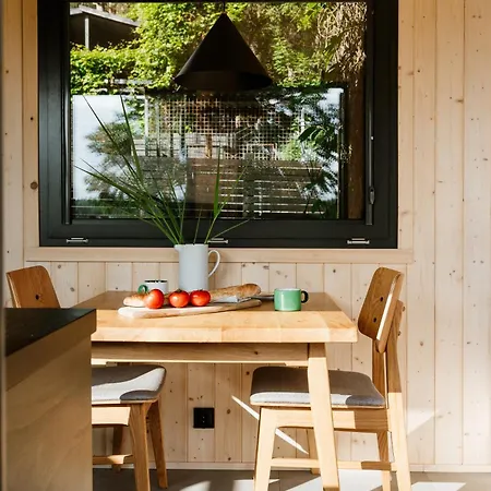 Mini Lake House - Domek Nad Samym Jeziorem